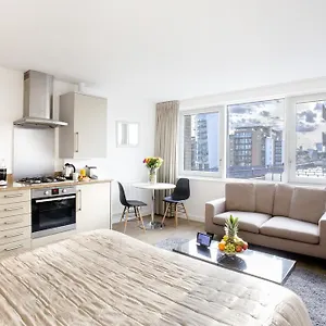 Apartment Limehouse By Flying Butler